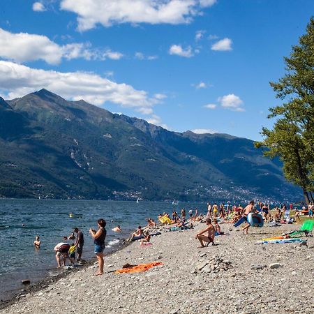 Casa Del Borgo "Terra & Fuoco" Sul Lago Maggiore Maccagno Екстер'єр фото