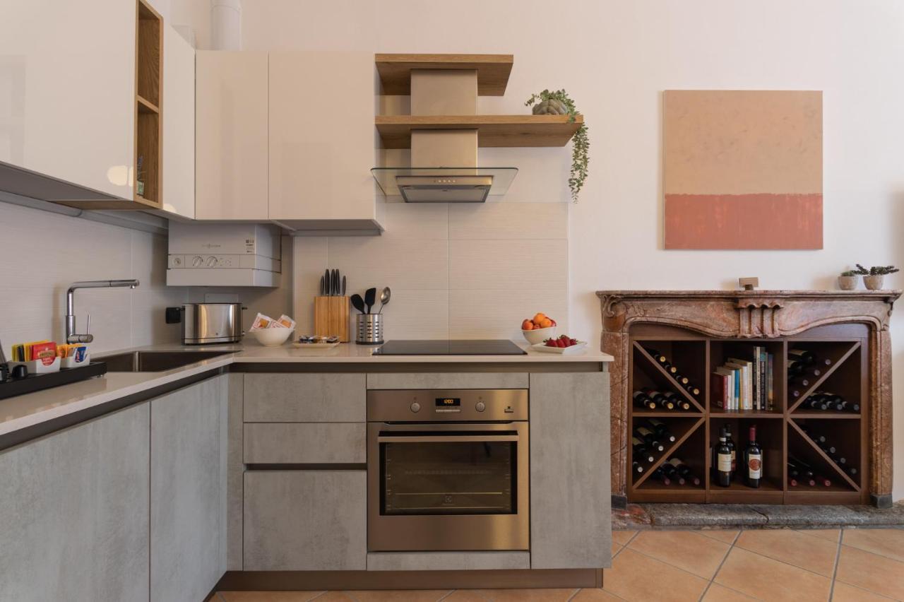 Casa Del Borgo "Terra & Fuoco" Sul Lago Maggiore Maccagno Екстер'єр фото