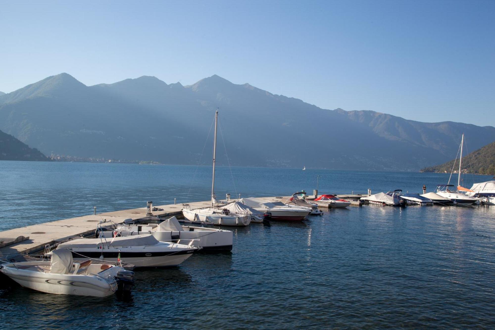 Casa Del Borgo "Terra & Fuoco" Sul Lago Maggiore Maccagno Екстер'єр фото